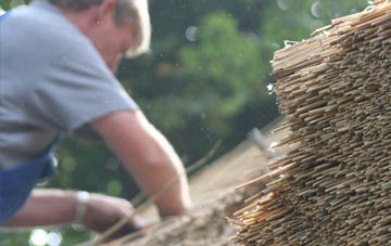 professional Herne Common thatchers